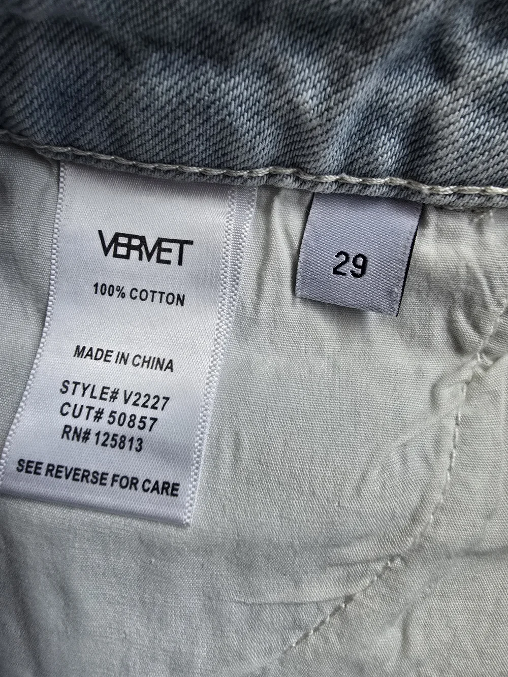 NWT Vervet Los Angeles Emma Rigid Denim Mom Jeans 29
